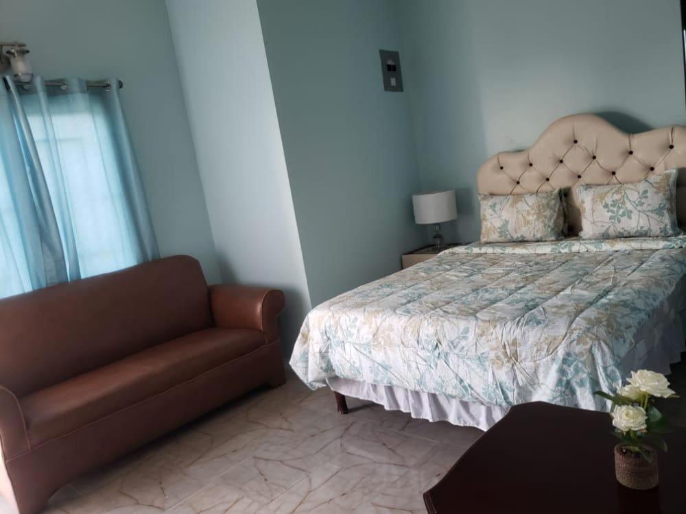 Dela De-Rose Guest House Negril Jamaica Exteriör bild
