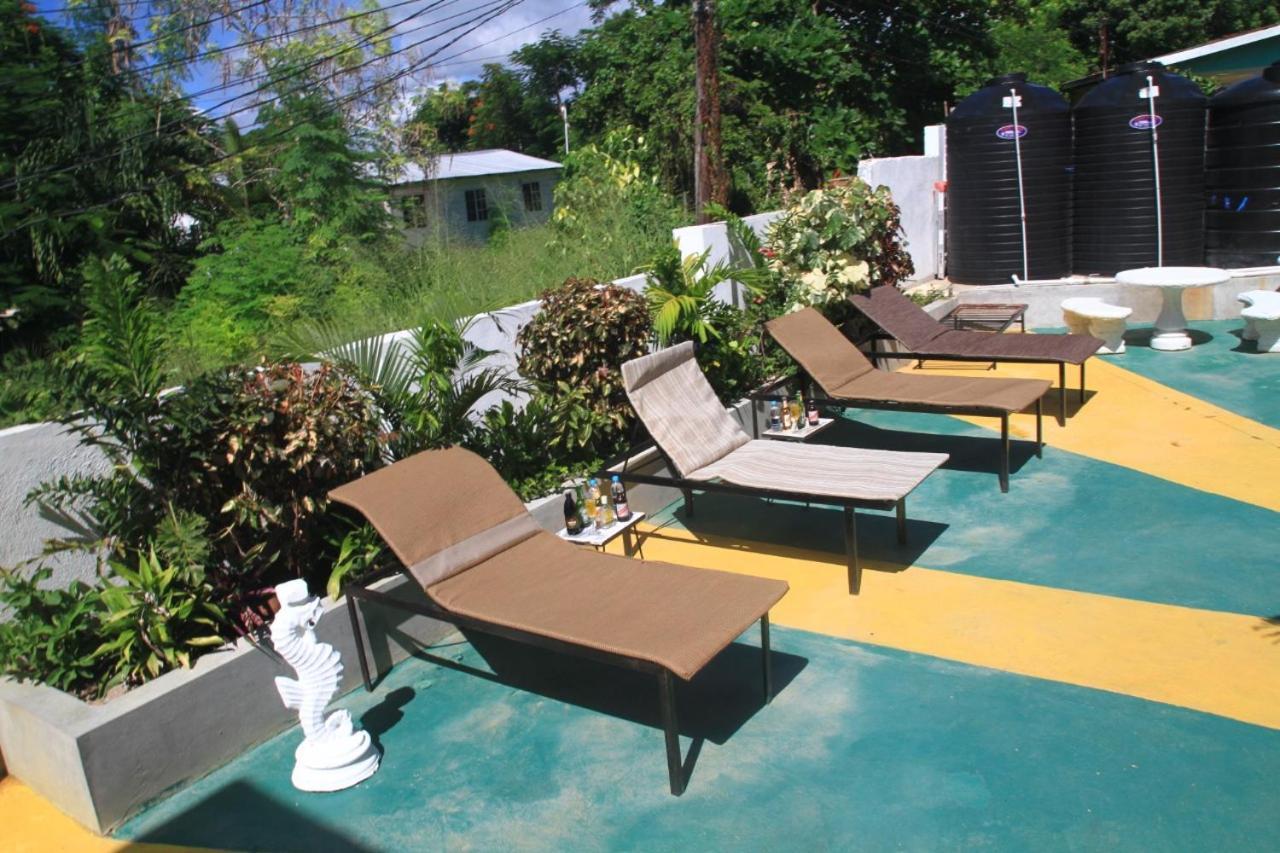 Dela De-Rose Guest House Negril Jamaica Exteriör bild