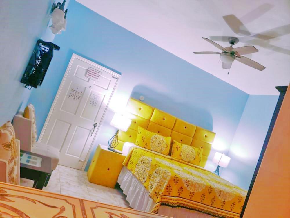 Dela De-Rose Guest House Negril Jamaica Exteriör bild